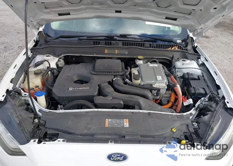 2019 Ford Fusion Hybrid Se z USA, uszkodzony, nr VIN 3FA6P0LU2KR188730